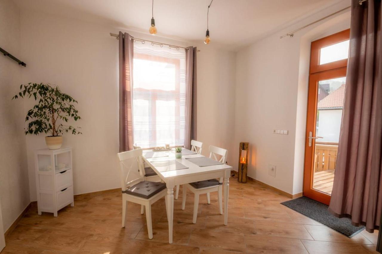 Villa Waldlust - 5 Sterne - 2 Schlafzimmer Kurort Oybin Ngoại thất bức ảnh